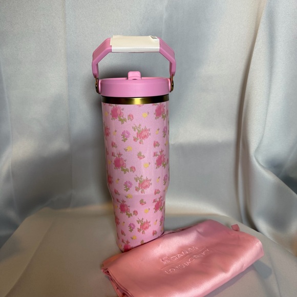 NEW STANLEY 1913 x LoveShackFancy IceFlow™ Flip Straw Tumbler | 30 OZ - Picture 5 of 5